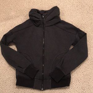 Lululemon sweatshirt